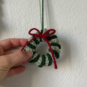 Mini Crochet Wreath Ornament